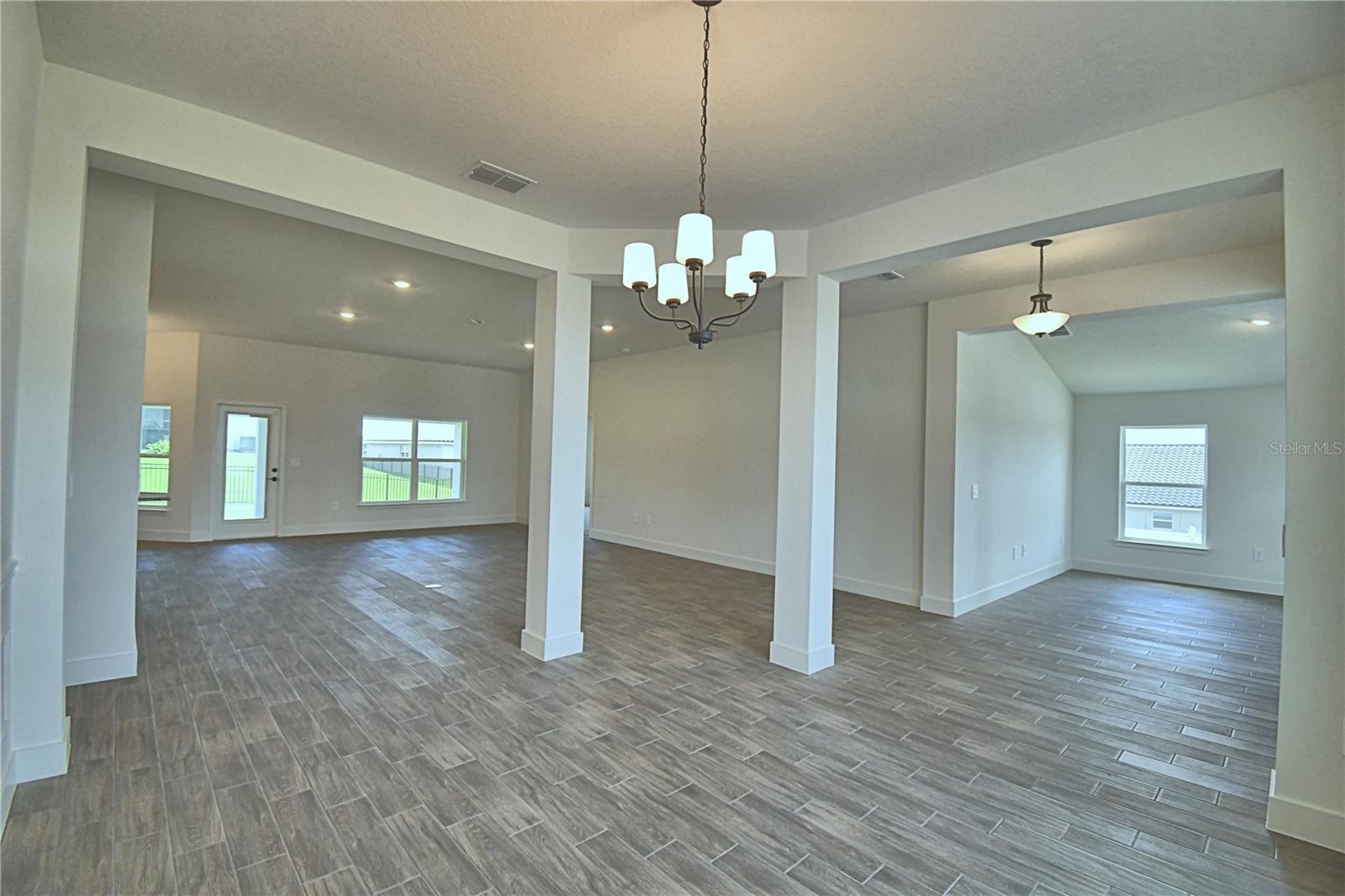 5421 Waterside Dr Property Photo 12