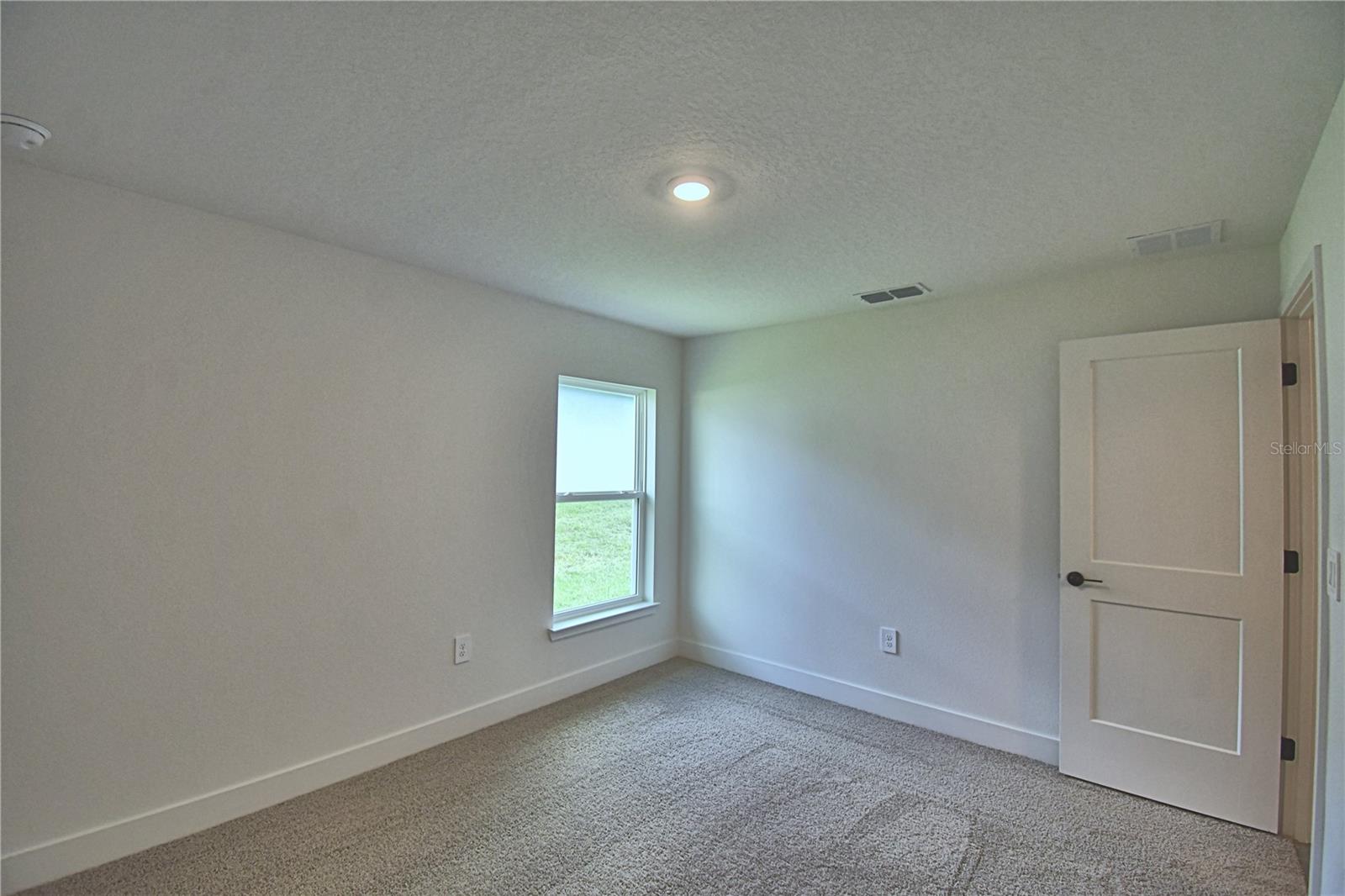 5421 Waterside Dr Property Photo 28