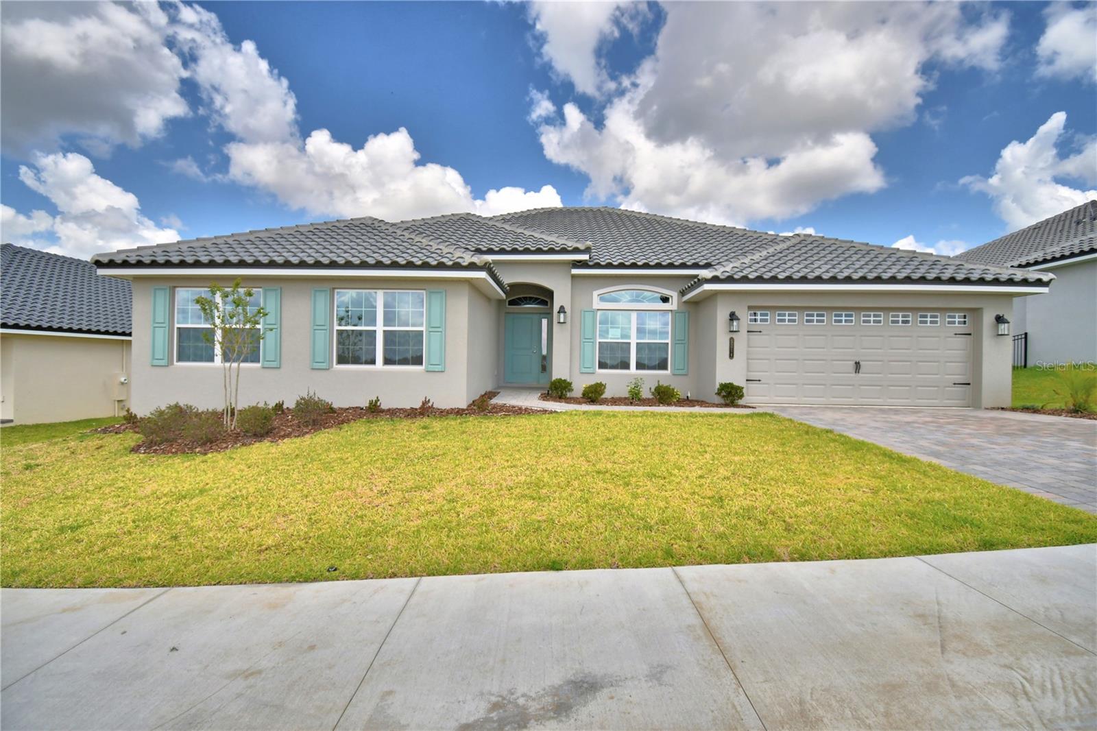 4270 Juliana Lake Dr Property Photo 1
