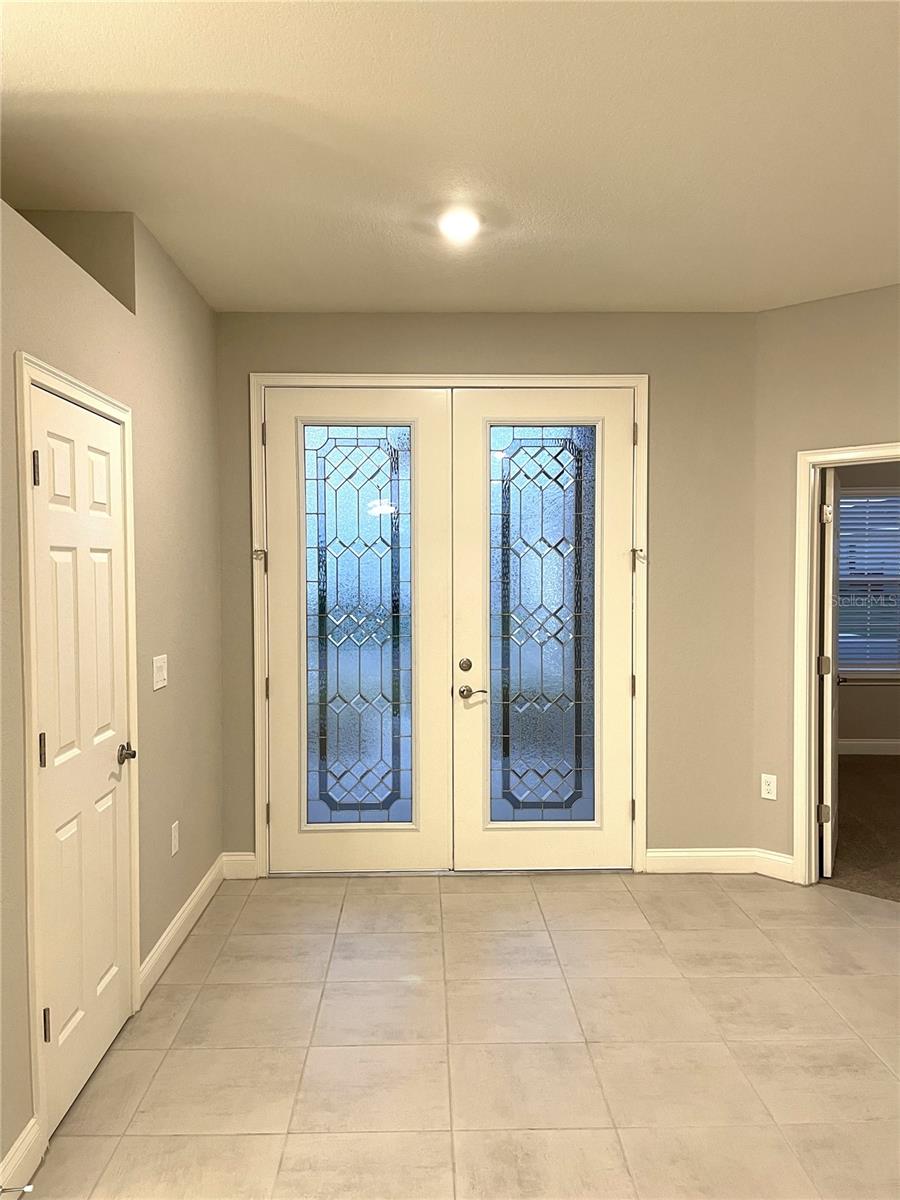 6783 Treymont Dr Property Photo 3