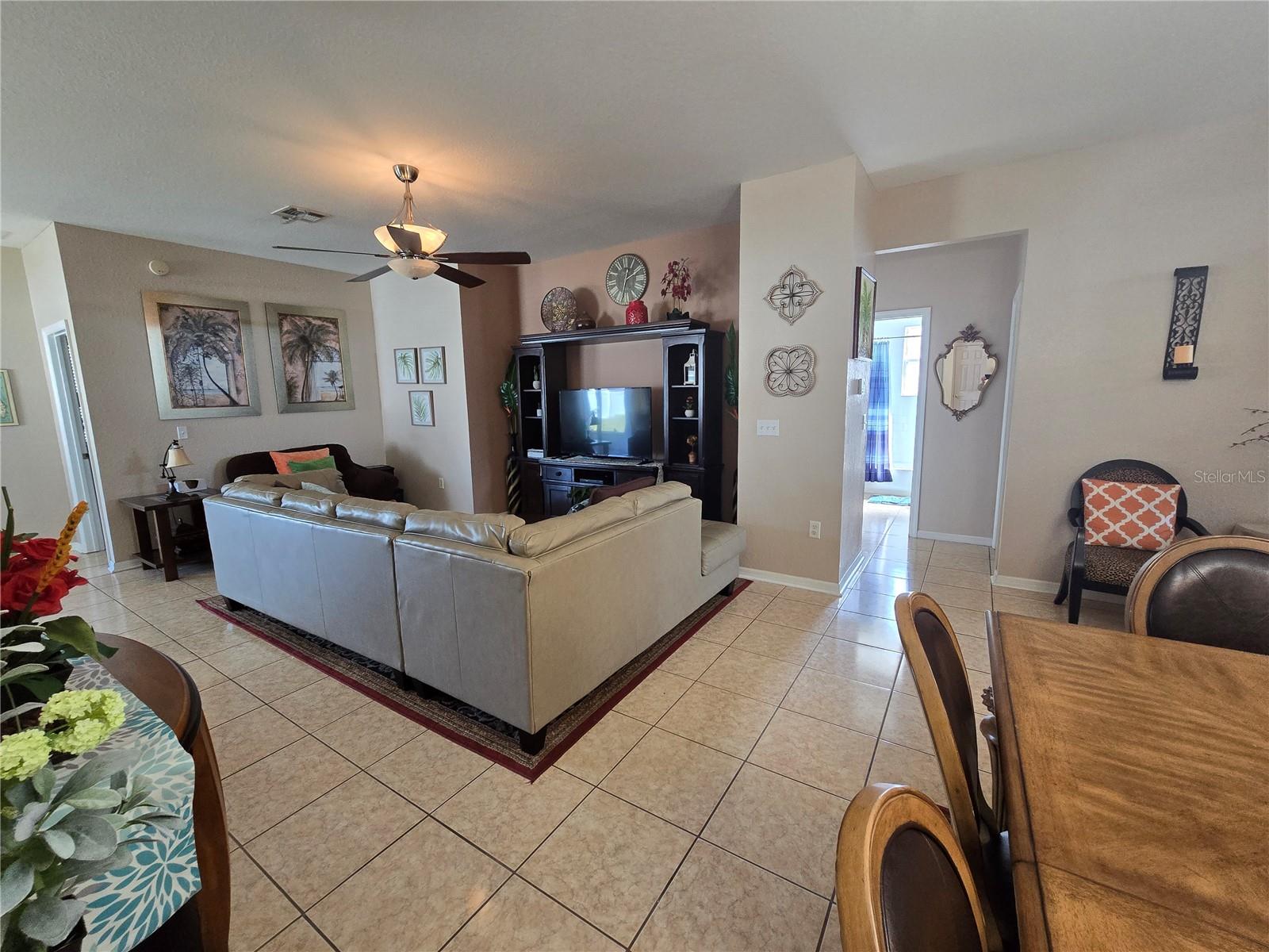 219 Cloverdale Rd Property Photo 6