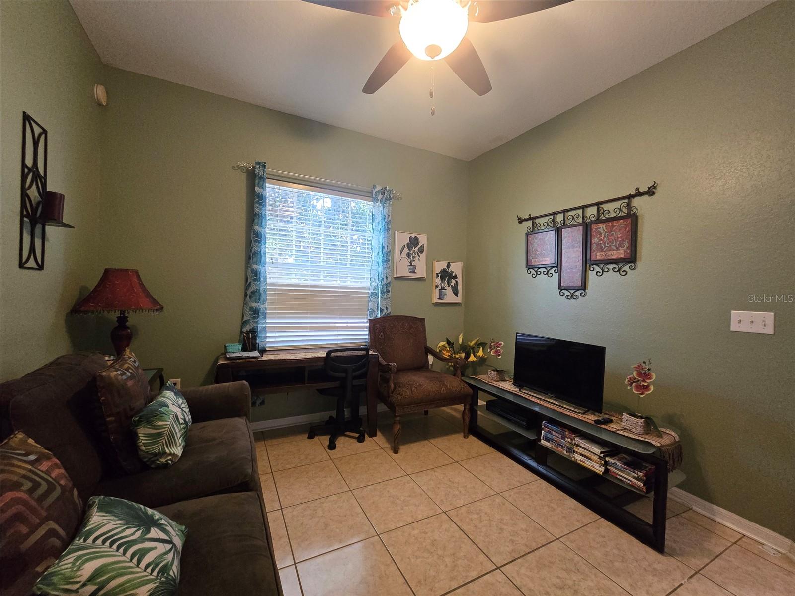 219 Cloverdale Rd Property Photo 15