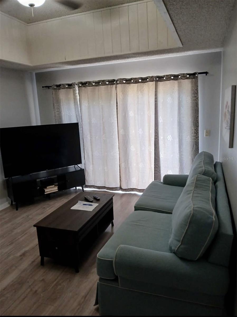 6118 Topher Trl #6118 Property Photo 3