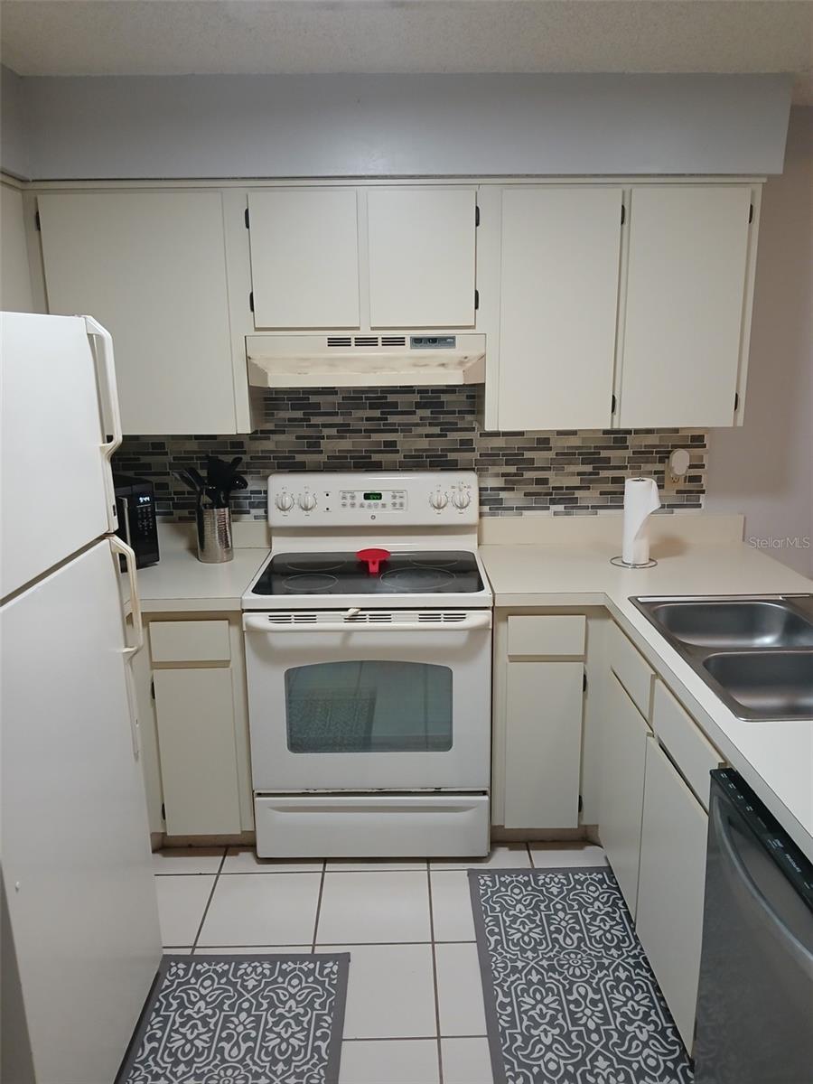 6118 Topher Trl #6118 Property Photo 5