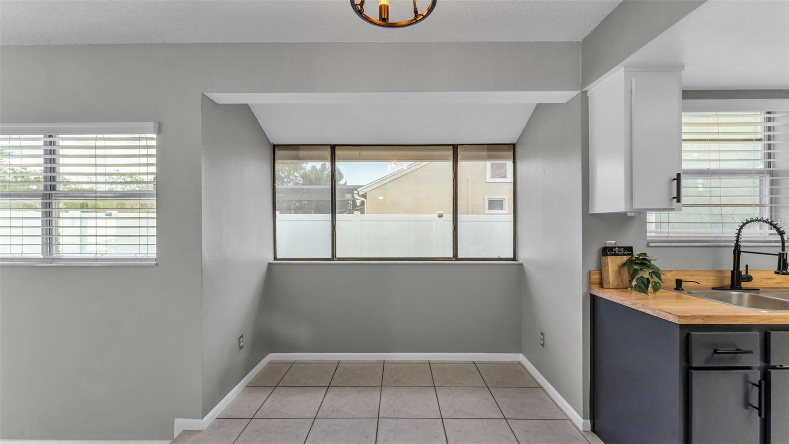 2331 Peppercorn St Property Photo 12