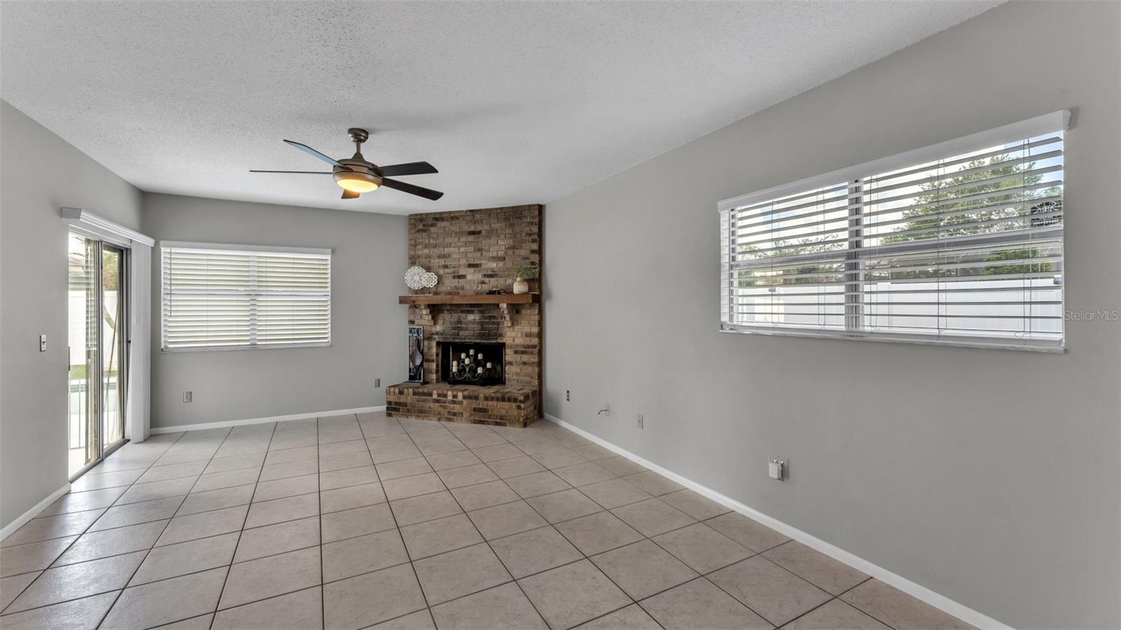 2331 Peppercorn St Property Photo 13