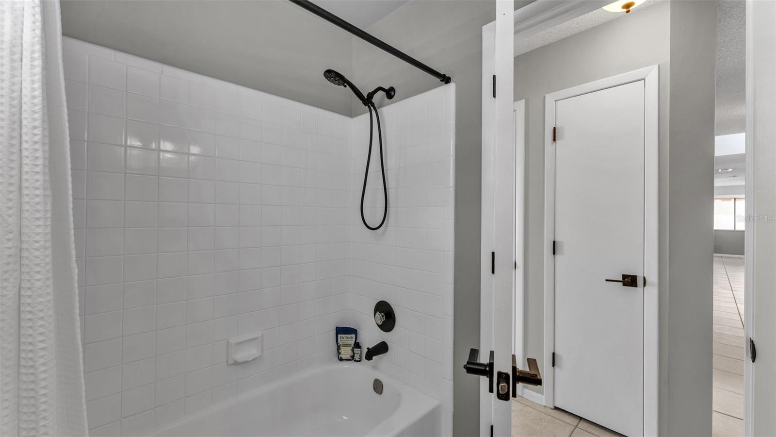 2331 Peppercorn St Property Photo 31