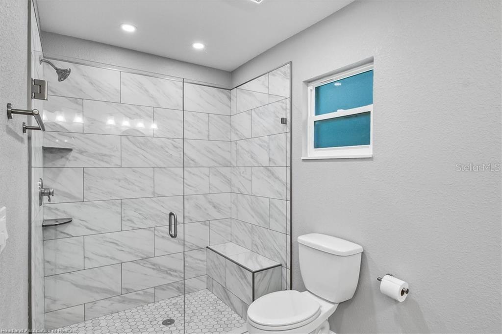 203 Boyer St Property Photo 42