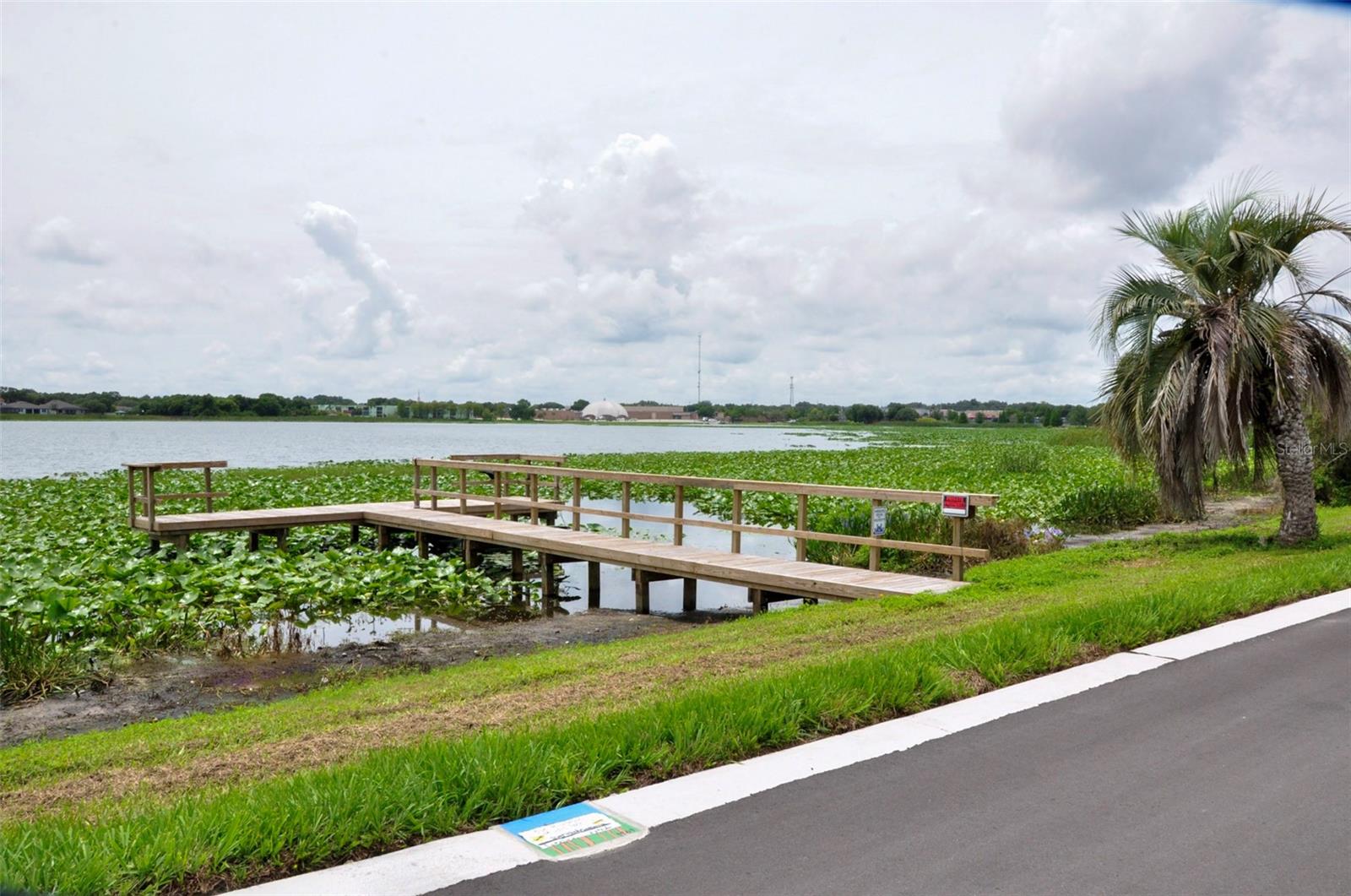 1600 W Lake Parker Dr #b4 Property Photo 24