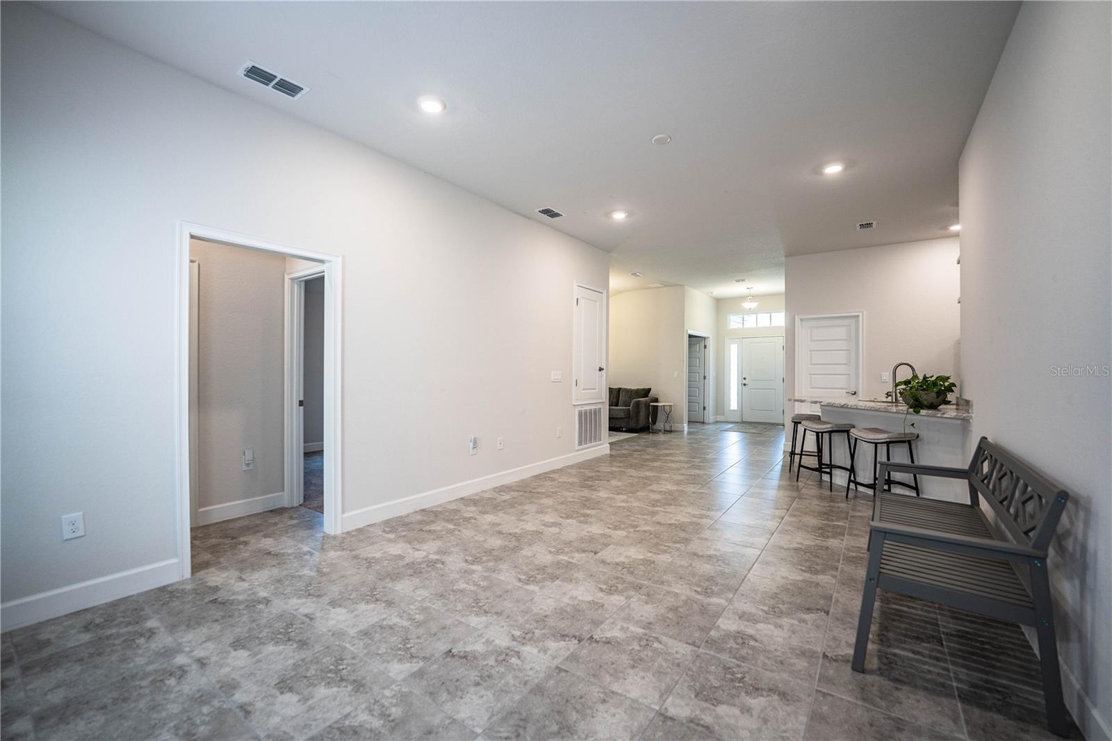 292 Krenson Bay Loop Property Photo 23