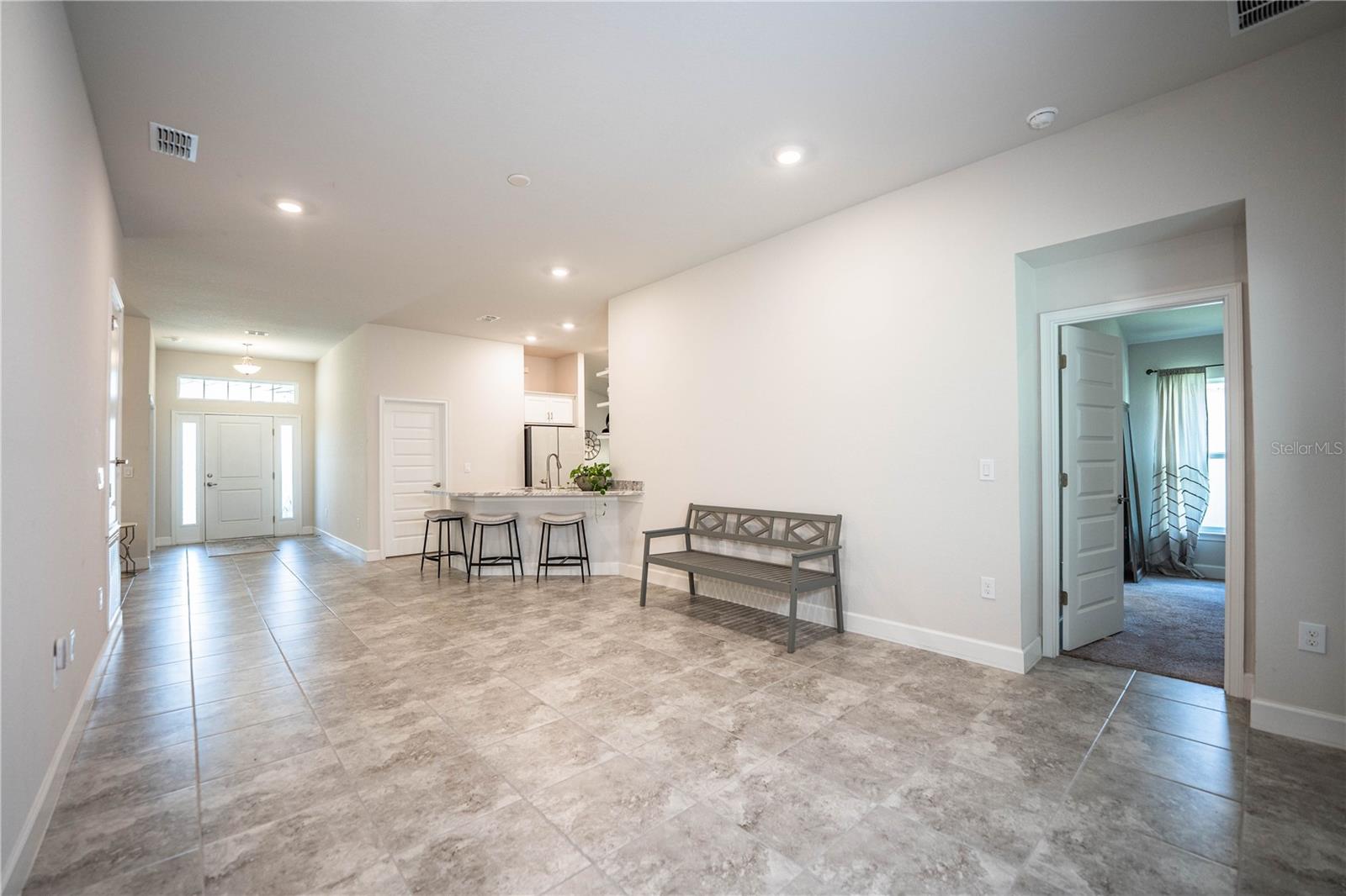 292 Krenson Bay Loop Property Photo 24