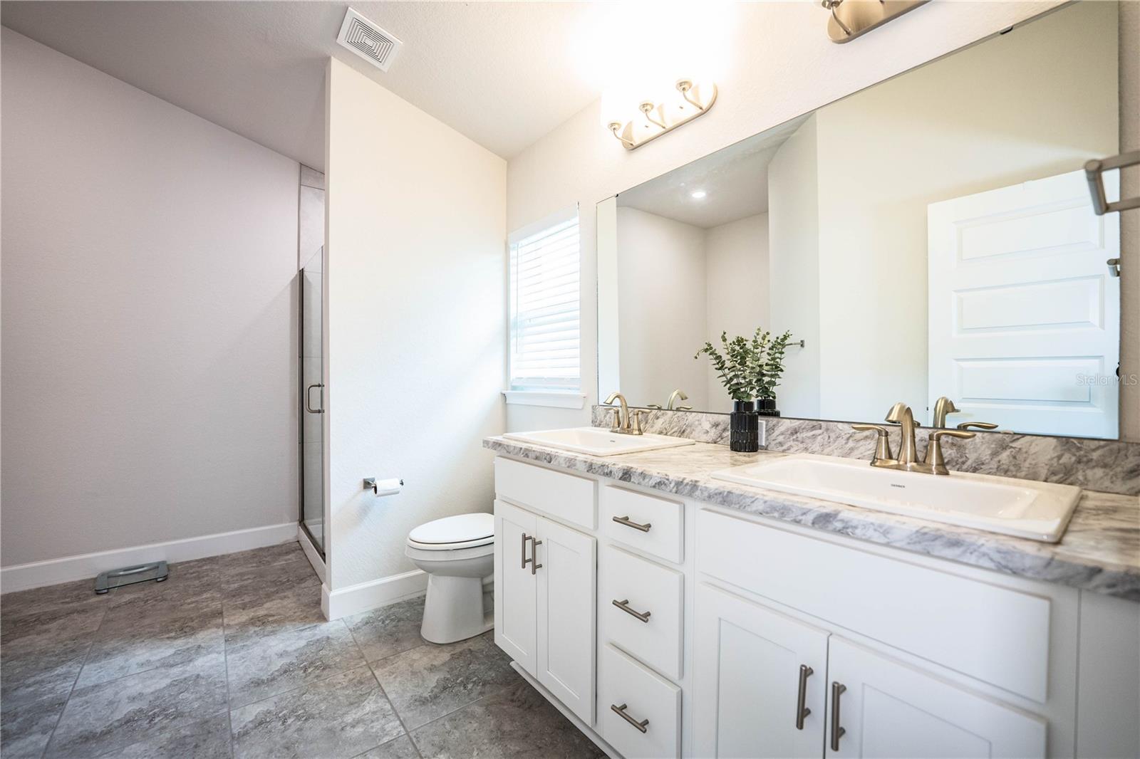 292 Krenson Bay Loop Property Photo 29