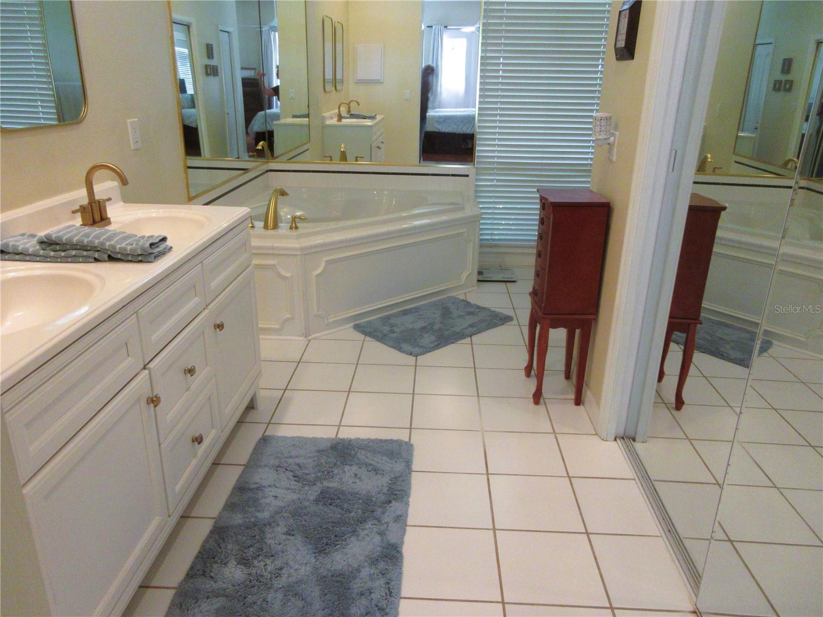 936 Hamilton Place Dr Property Photo 11
