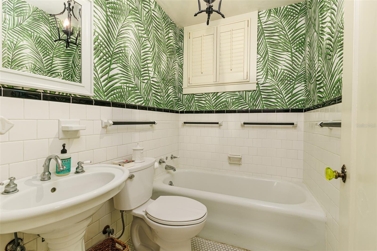 327 Miramar Rd Property Photo 22