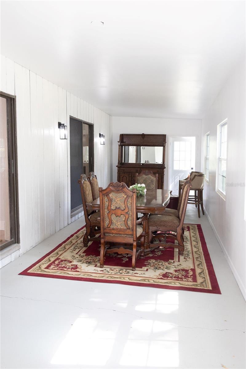 4212 Homewood Ln Property Photo 16