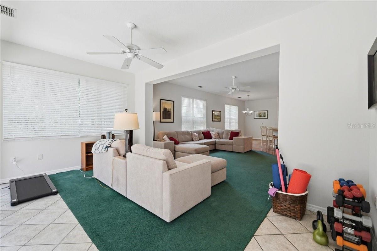 1503 Auburn Oaks Blvd Property Photo 11