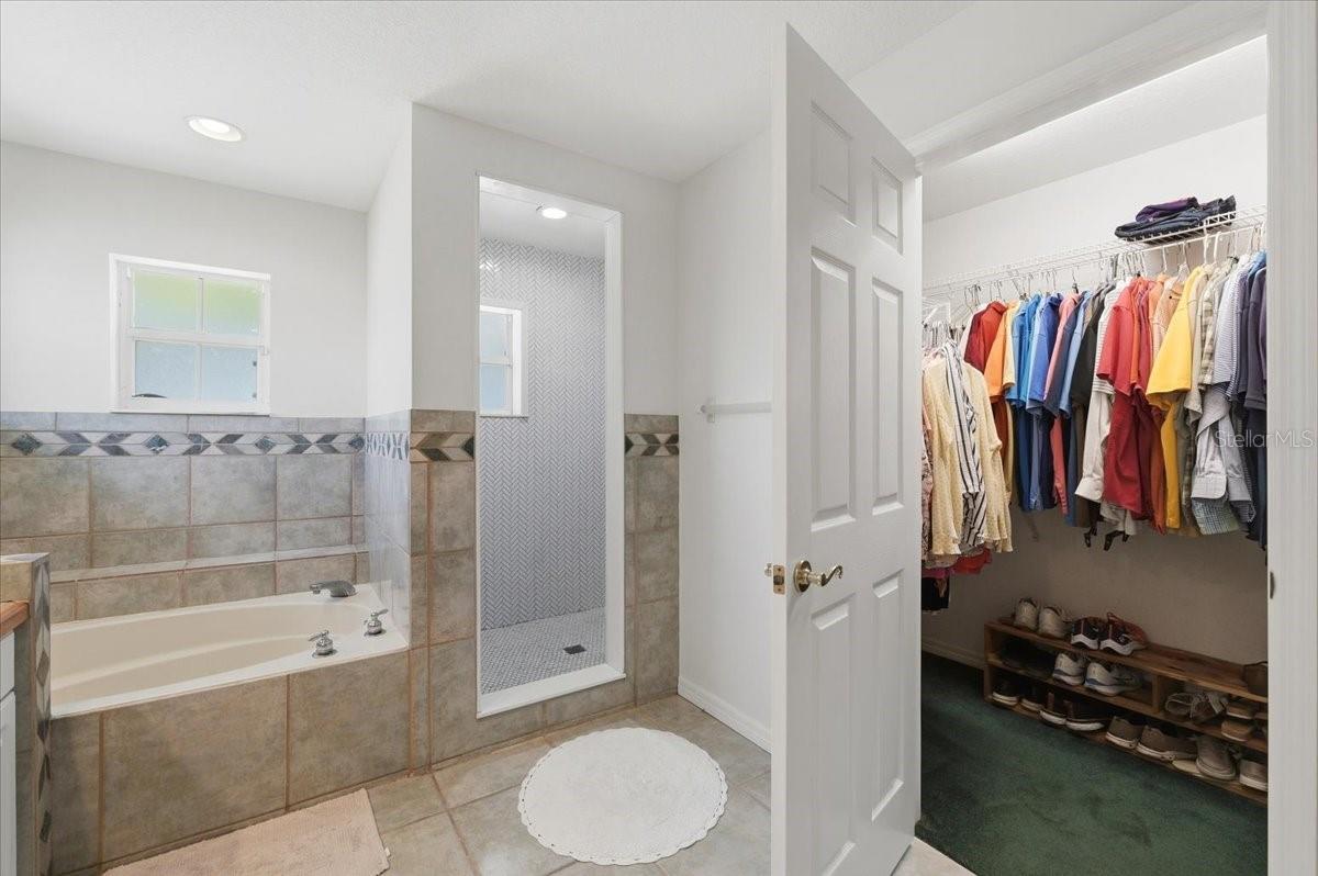 1503 Auburn Oaks Blvd Property Photo 30