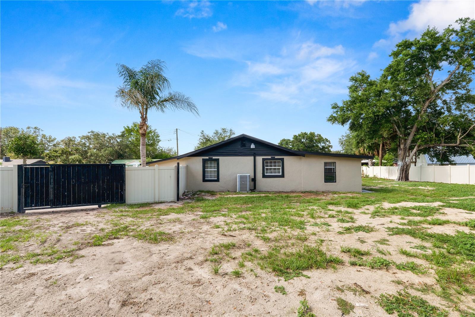 4120 Orange Ave Property Photo 9