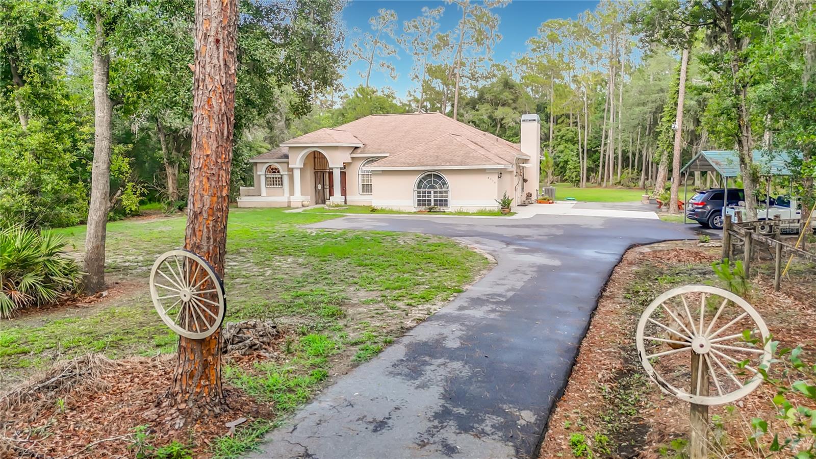 8338 Handcart Rd Property Photo 6