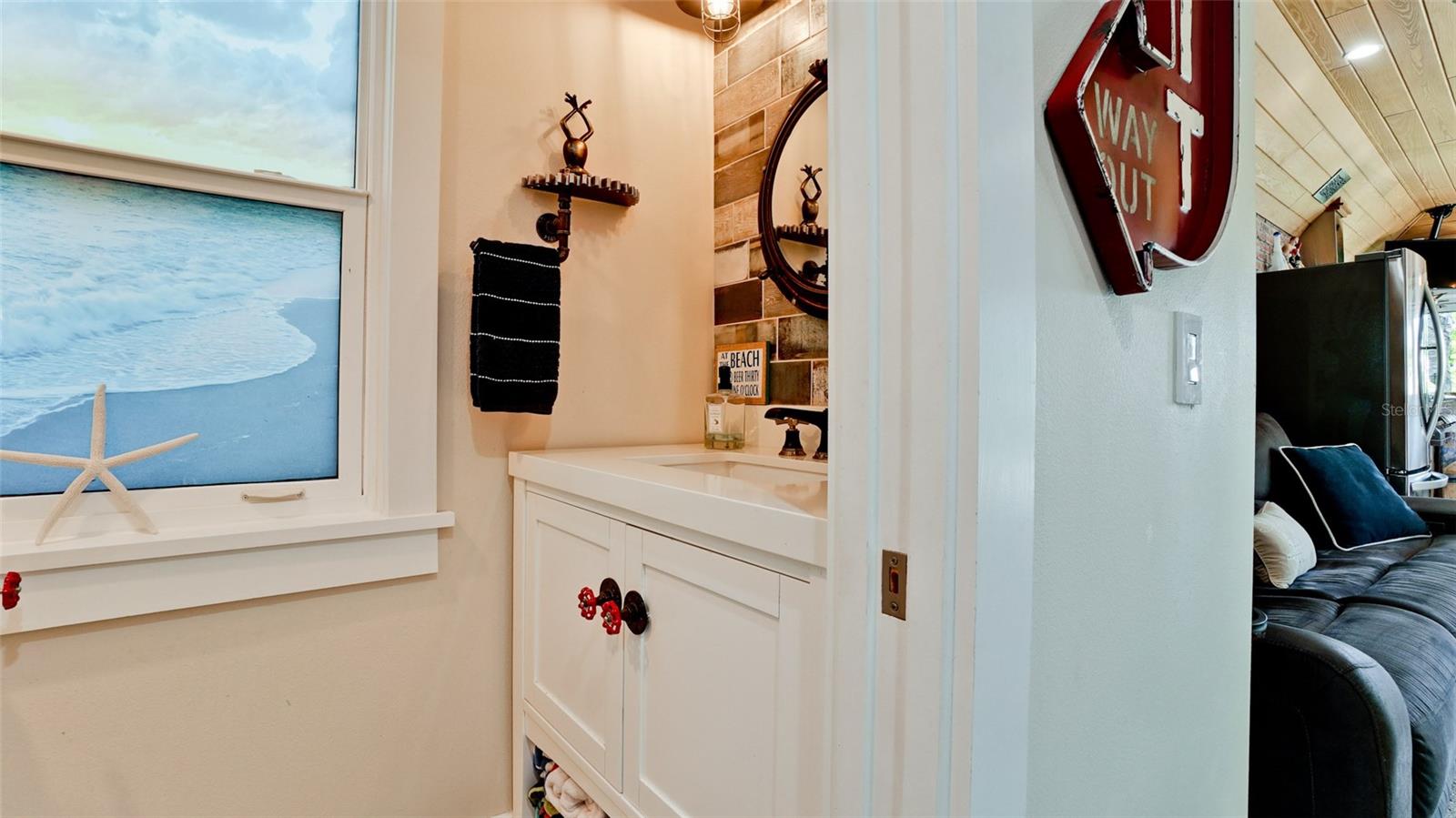 522 68th St Property Photo 18