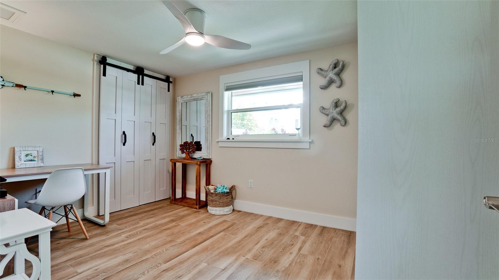 522 68th St Property Photo 19