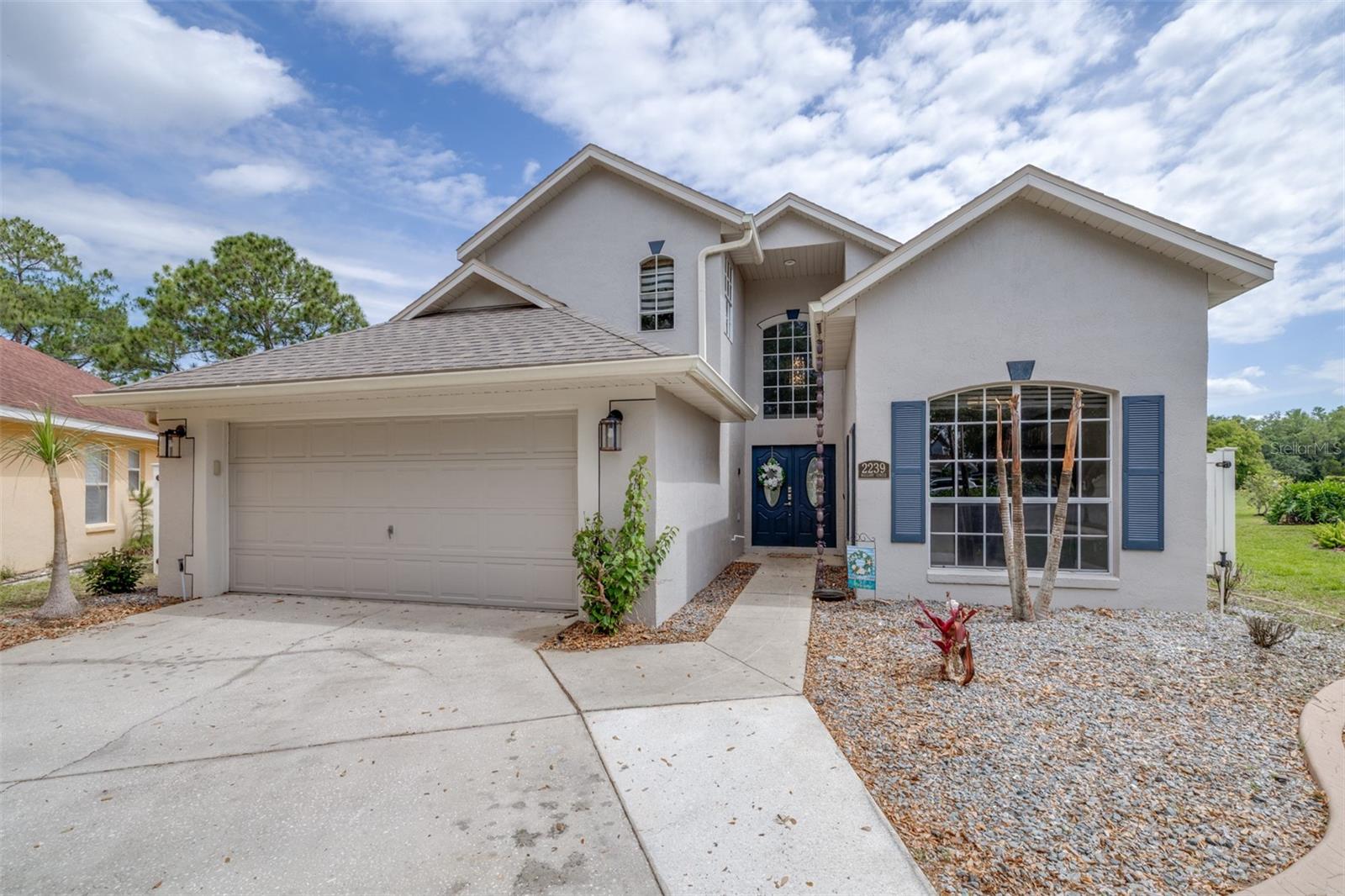 2239 Mallory Cir Property Photo 1
