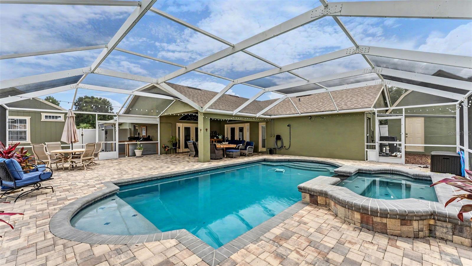 36225 Oak Knoll Loop Property Photo 2
