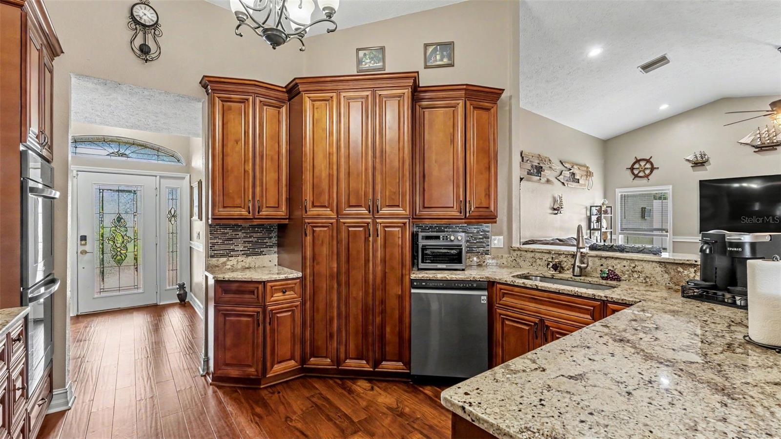 36225 Oak Knoll Loop Property Photo 5