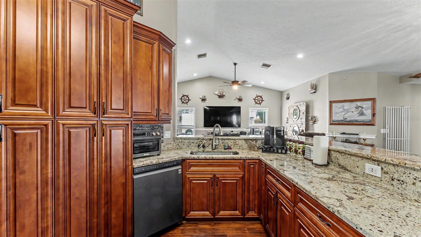 36225 Oak Knoll Loop Property Photo 10