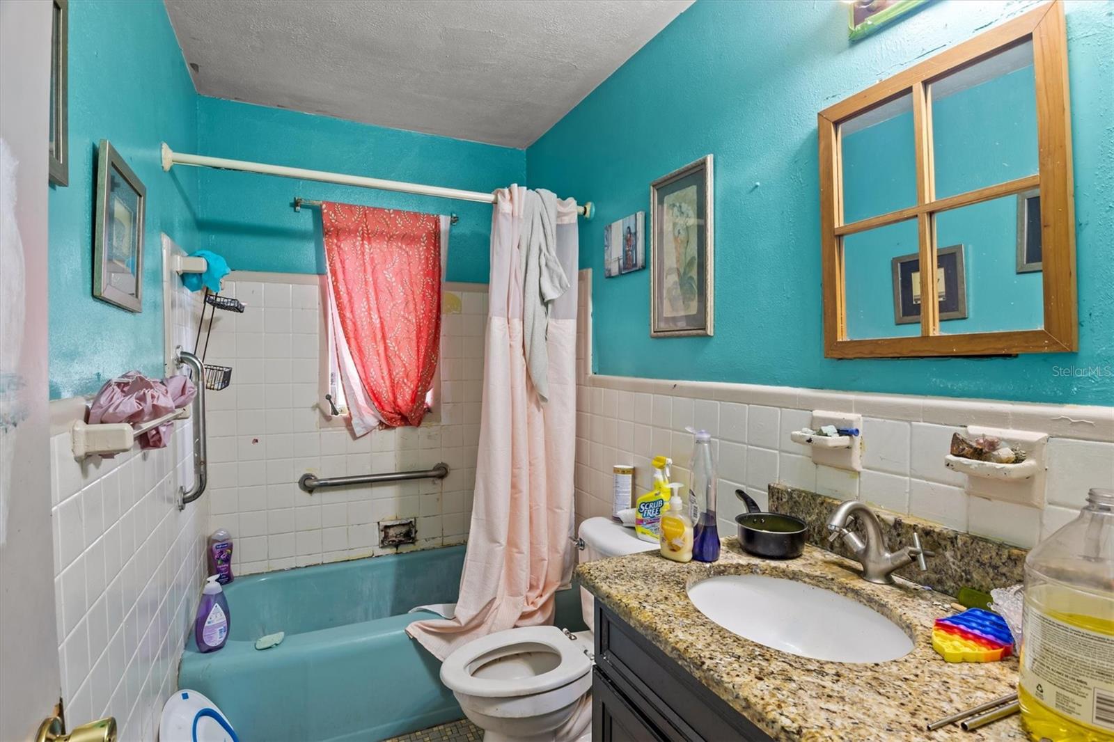 1022 W Marjorie St Property Photo 11