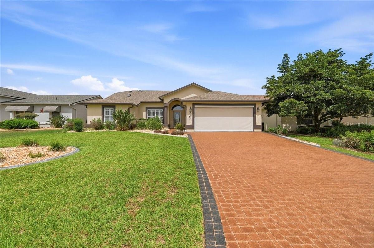 5767 Sandpipers Dr Property Photo 1