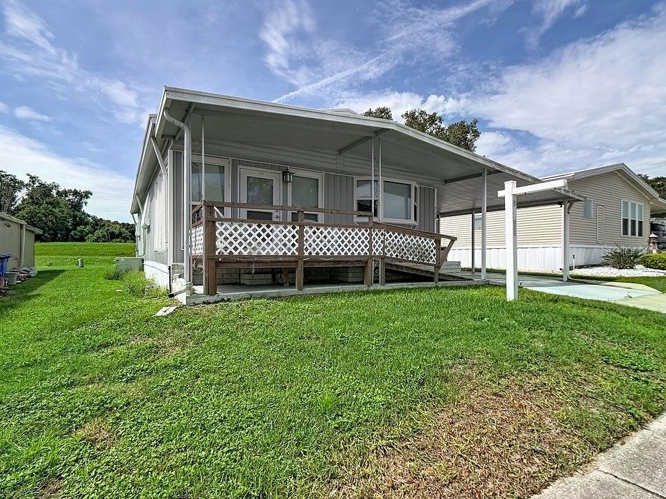 526 Cassandra Ln Property Photo 2