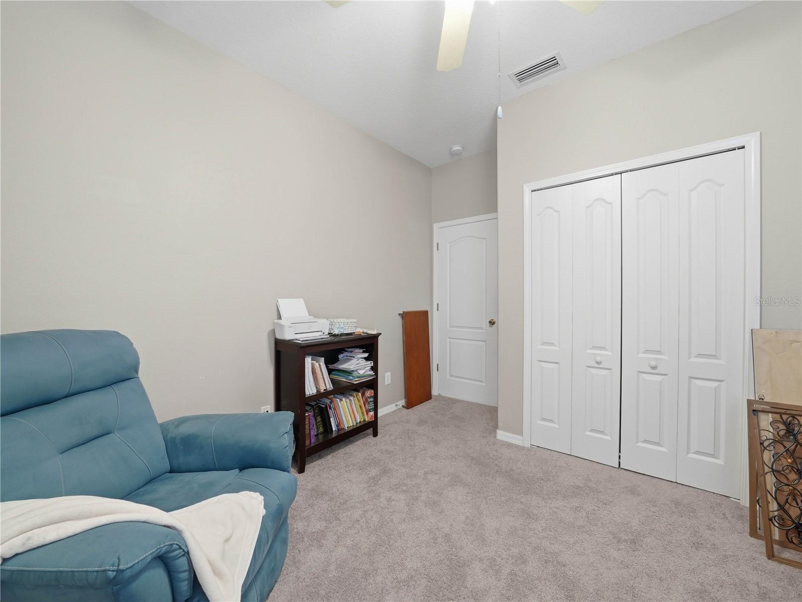 6936 Surrey Oak Dr Property Photo 15