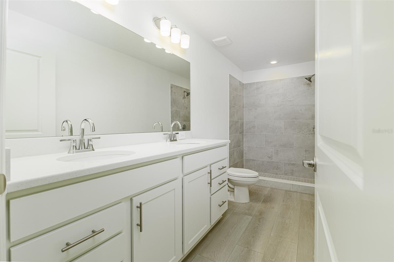 3036 Thornhill Rd Property Photo 11