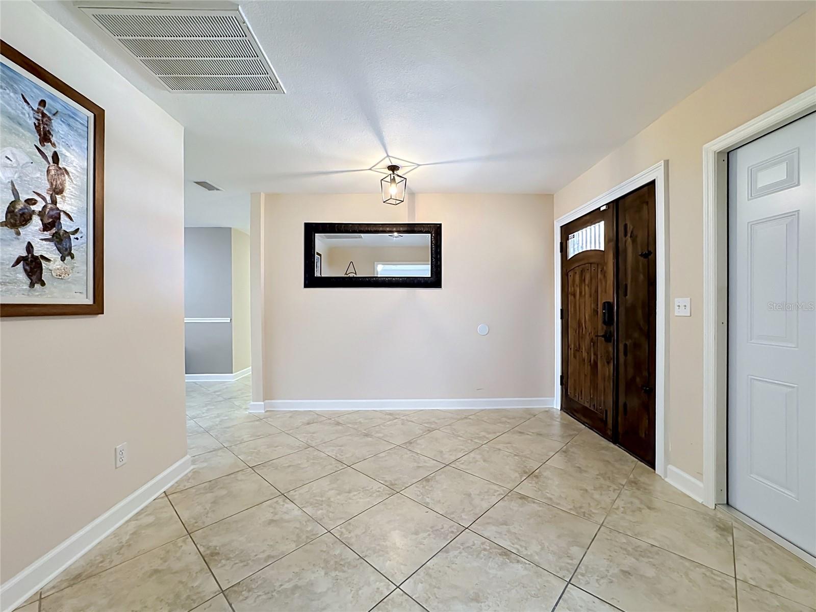 6517 Solitaire Palm Way Property Photo 7