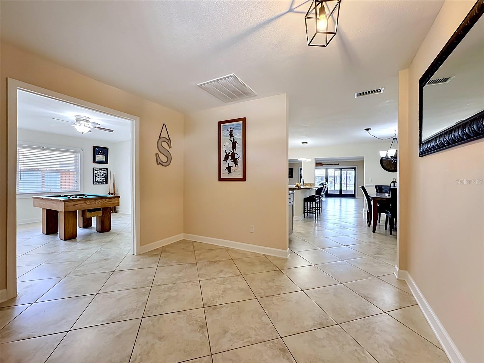 6517 Solitaire Palm Way Property Photo 8