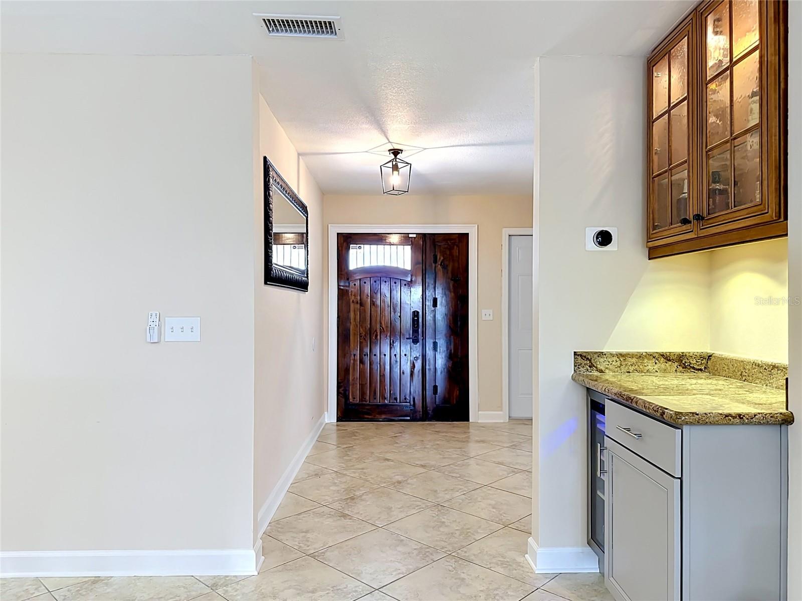 6517 Solitaire Palm Way Property Photo 9