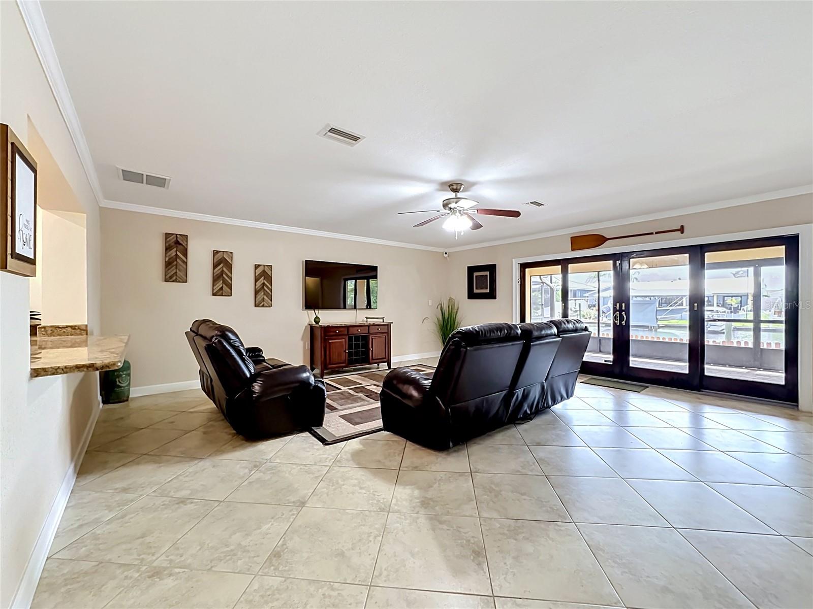 6517 Solitaire Palm Way Property Photo 21