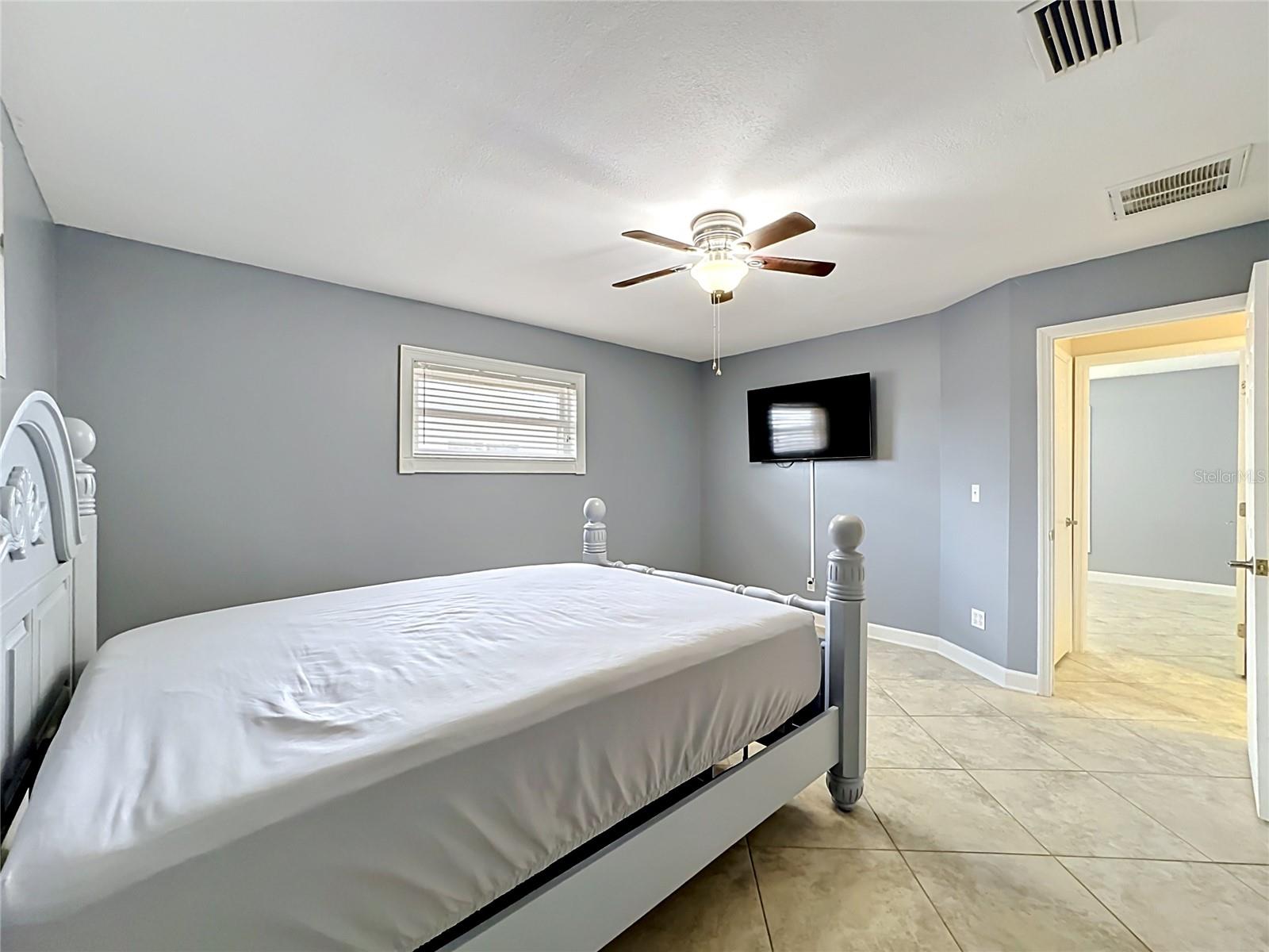 6517 Solitaire Palm Way Property Photo 27