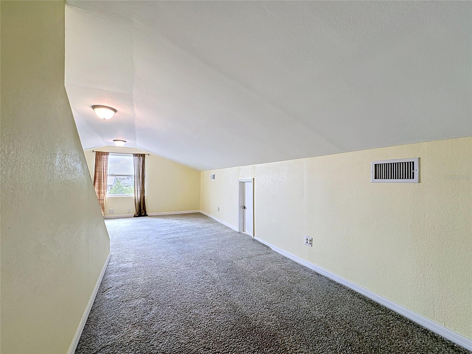 6517 Solitaire Palm Way Property Photo 33