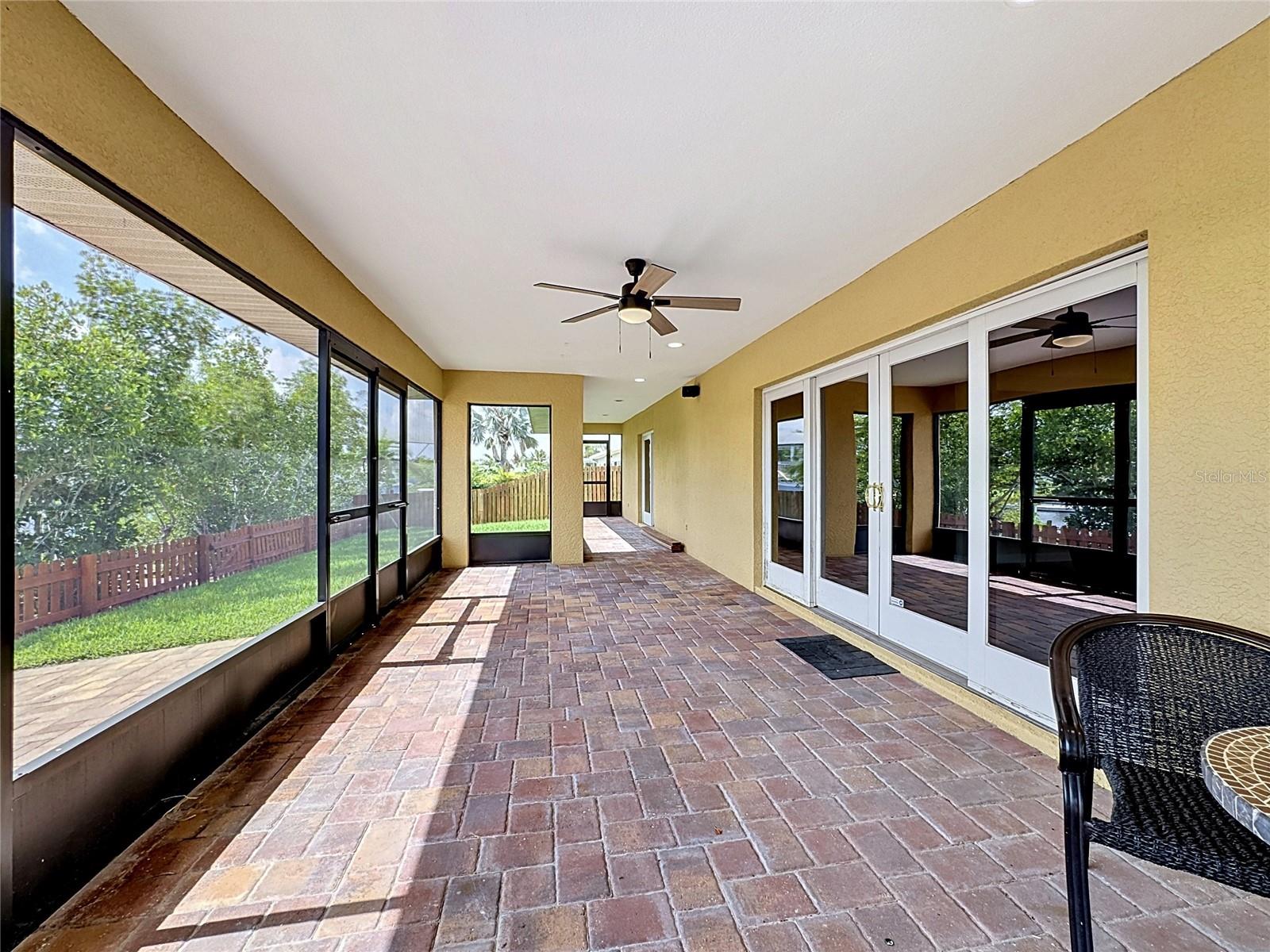 6517 Solitaire Palm Way Property Photo 40