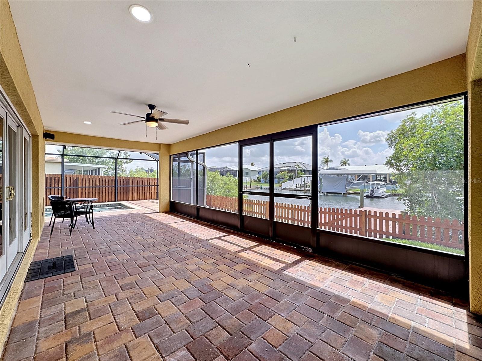 6517 Solitaire Palm Way Property Photo 41