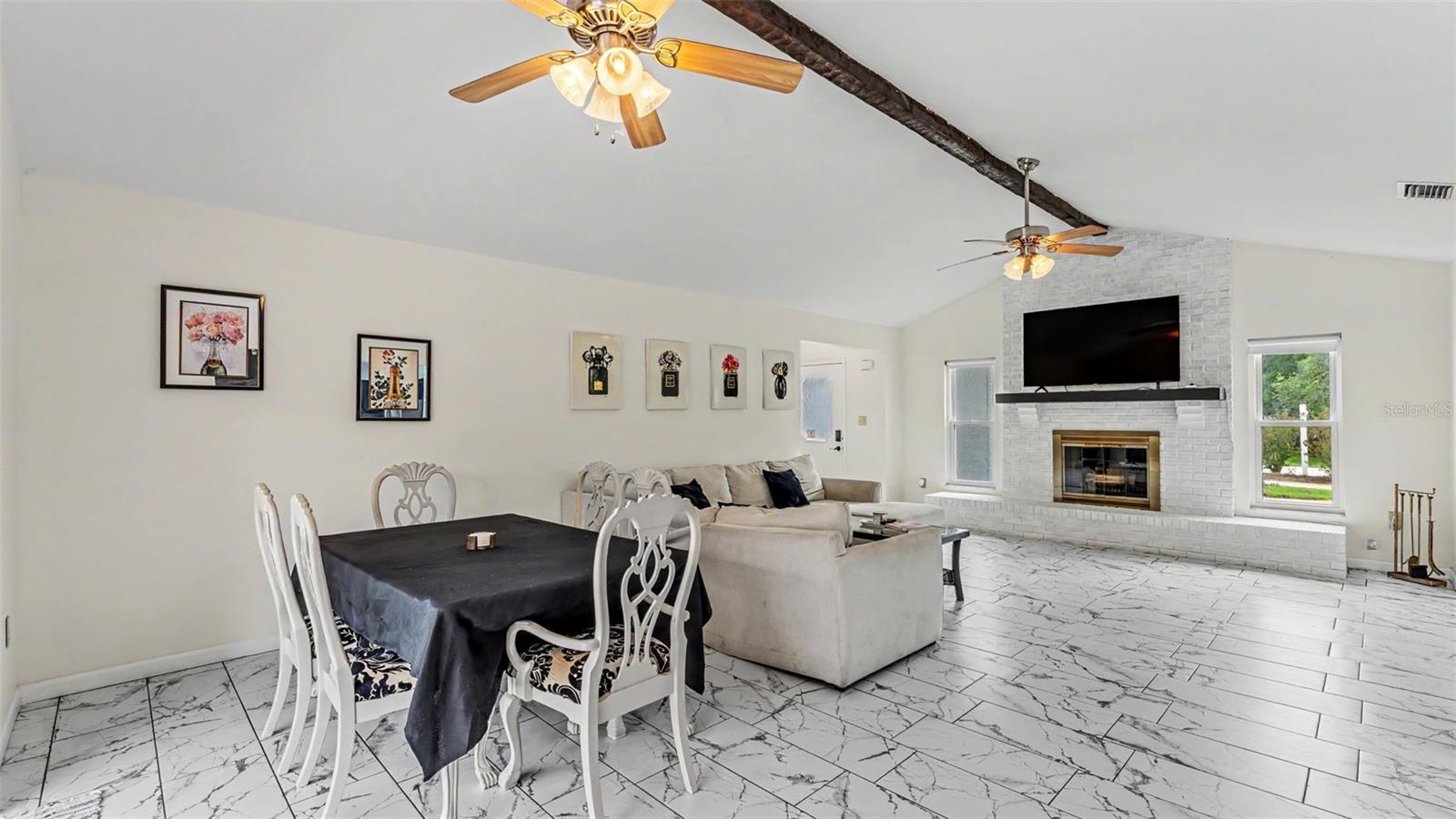 13 Sun Air Blvd E Property Photo 10