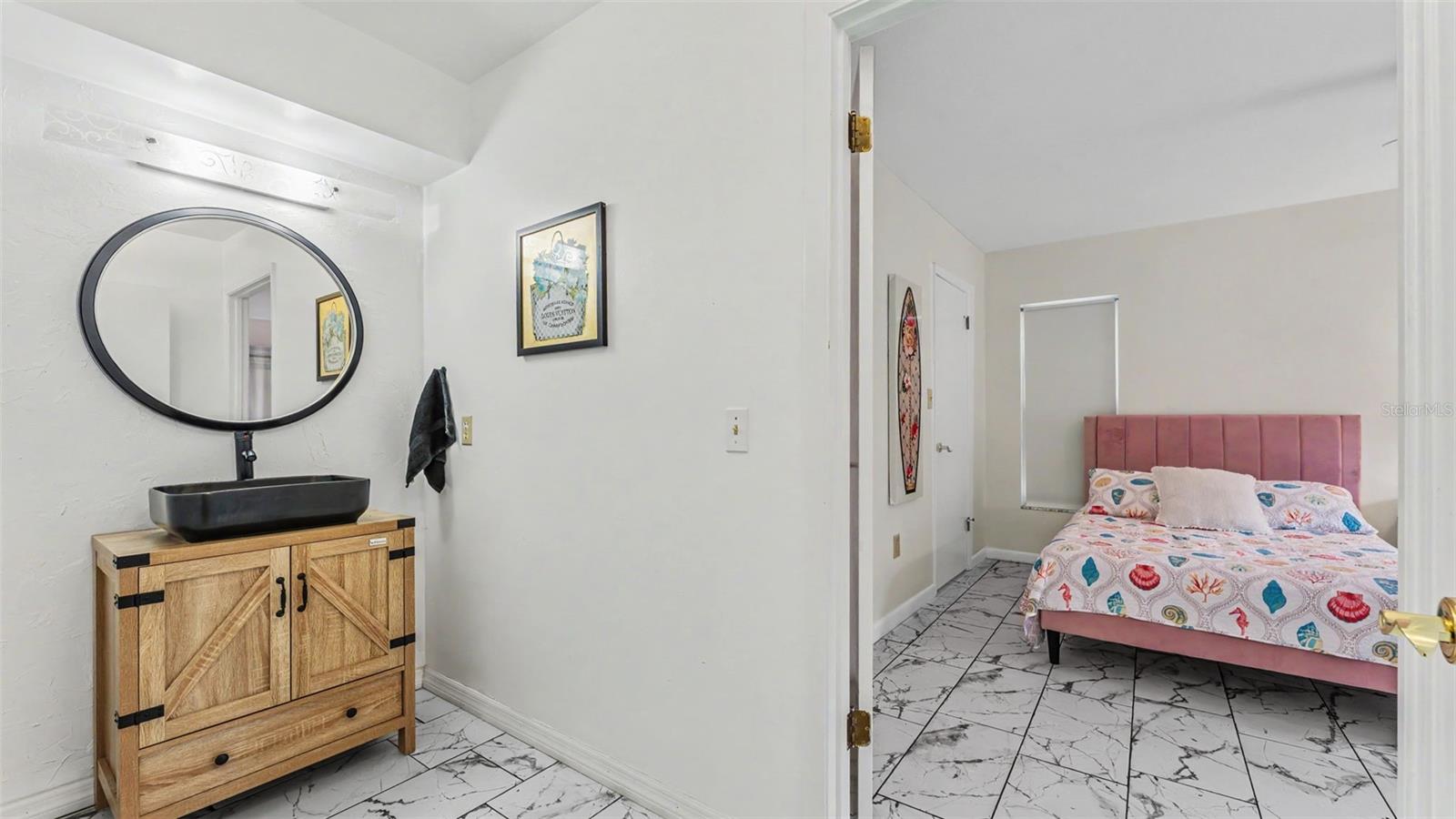 13 Sun Air Blvd E Property Photo 17