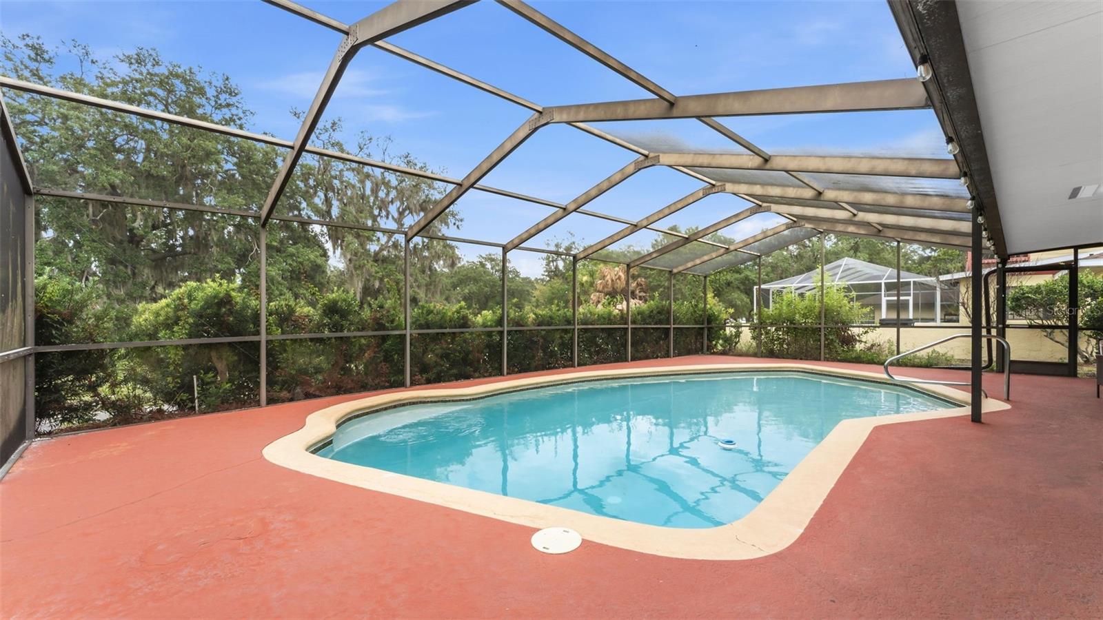13 Sun Air Blvd E Property Photo 26
