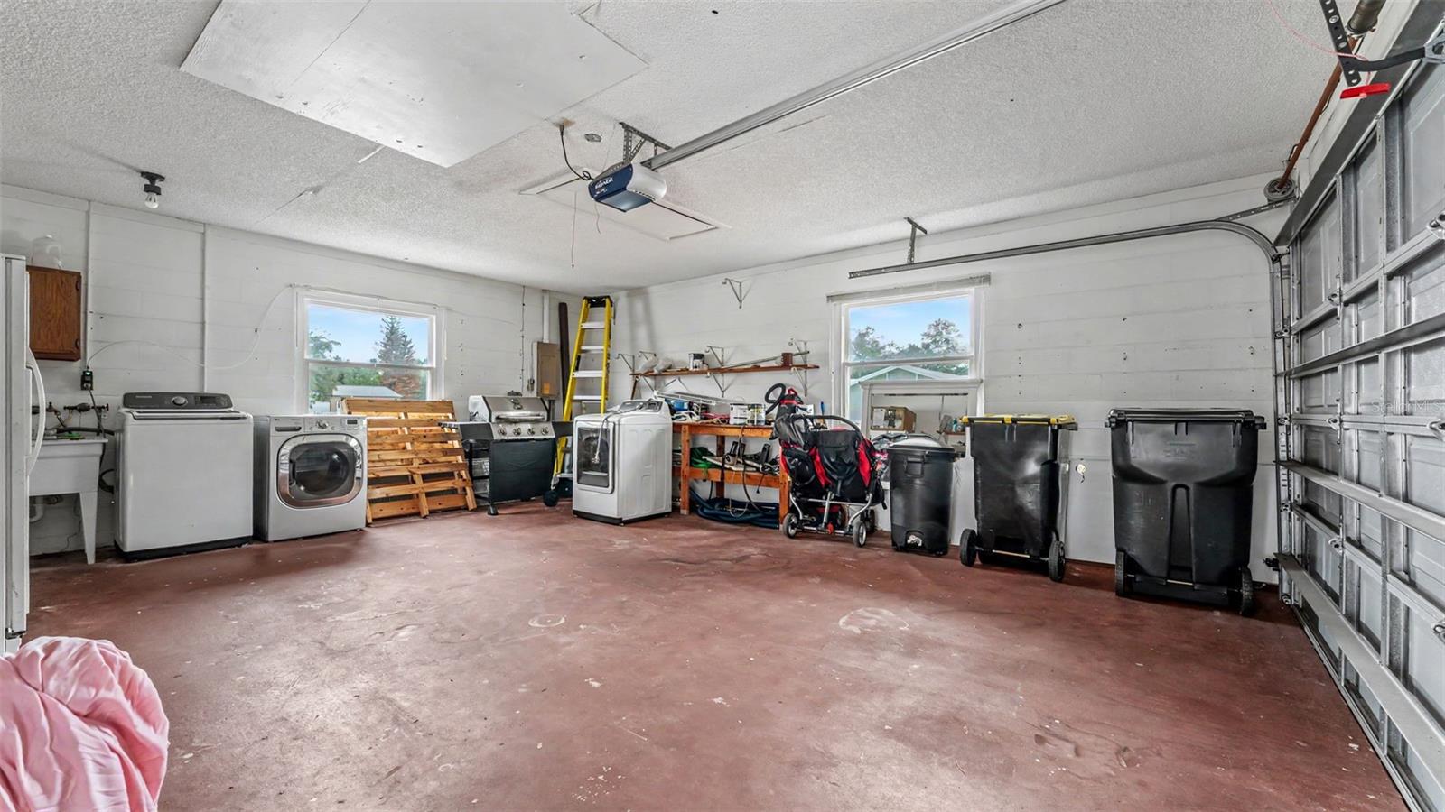 13 Sun Air Blvd E Property Photo 30