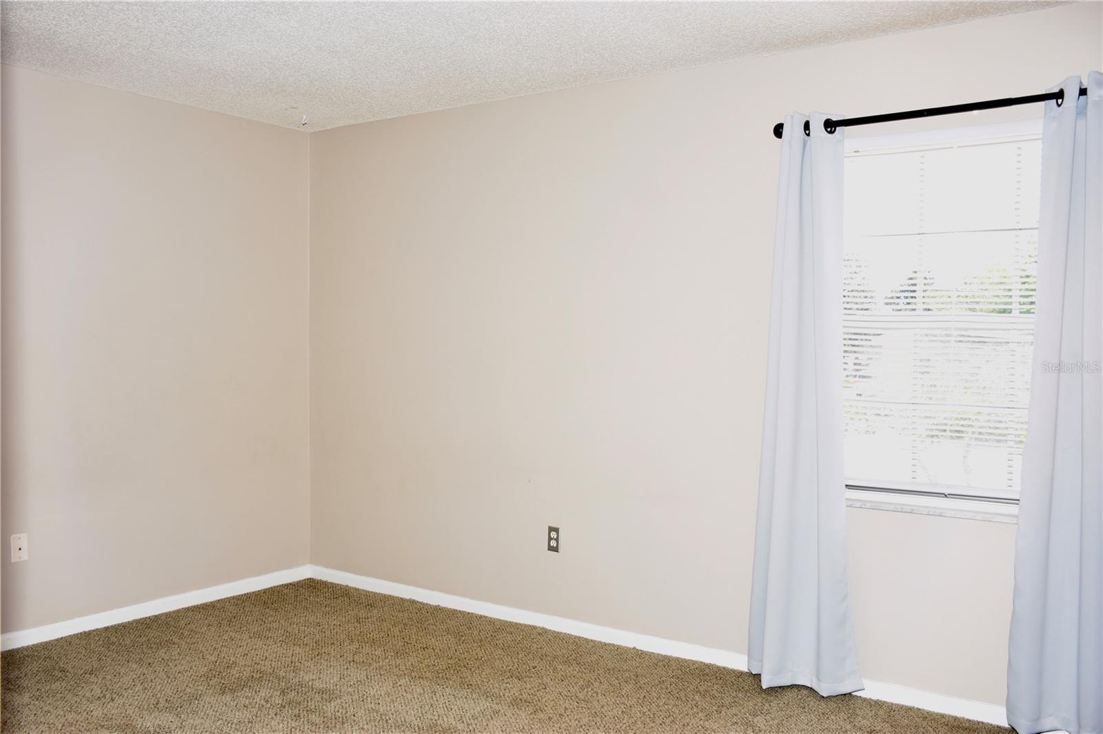 1920 E Edgewood Dr #a8 Property Photo 13
