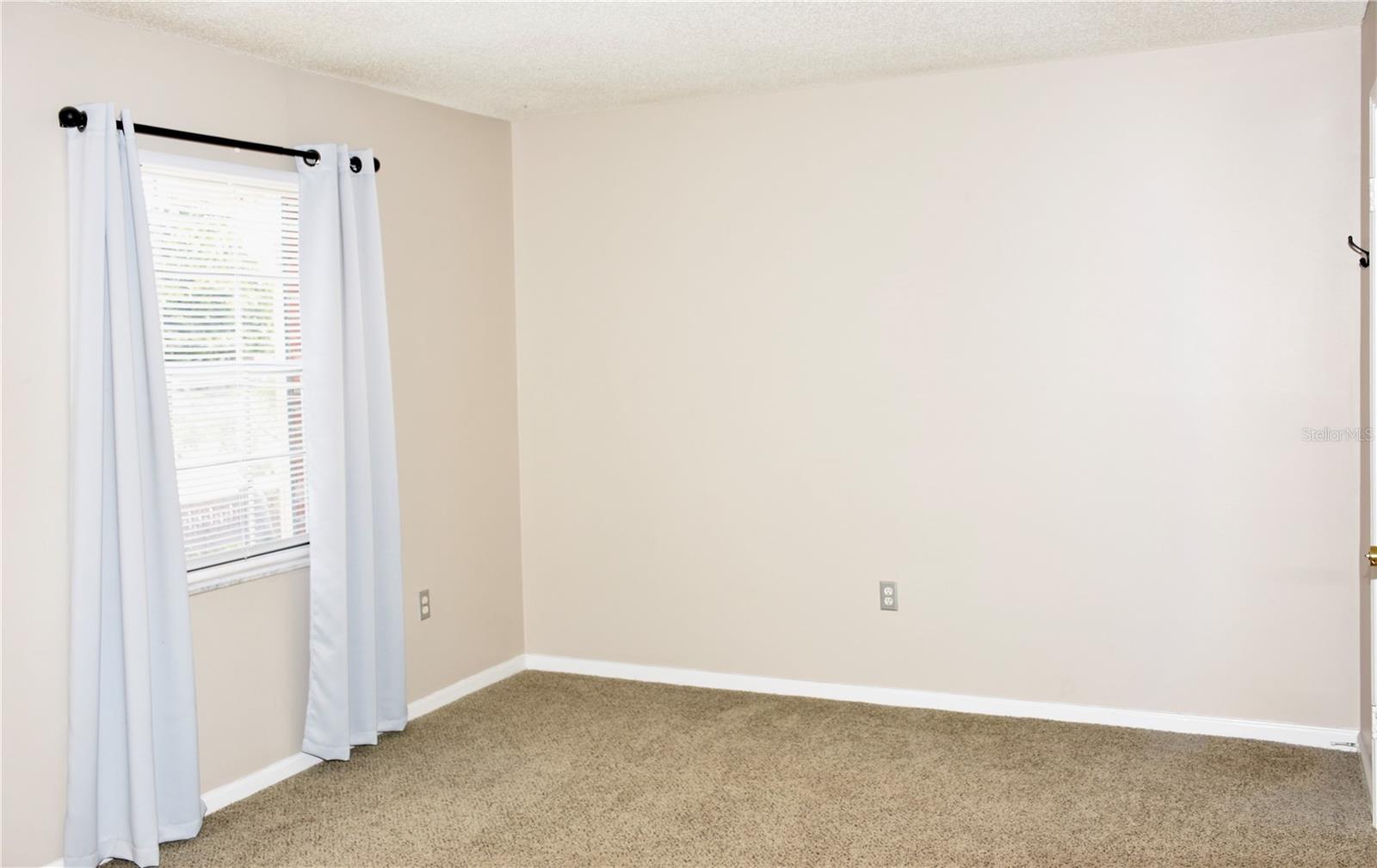 1920 E Edgewood Dr #a8 Property Photo 14