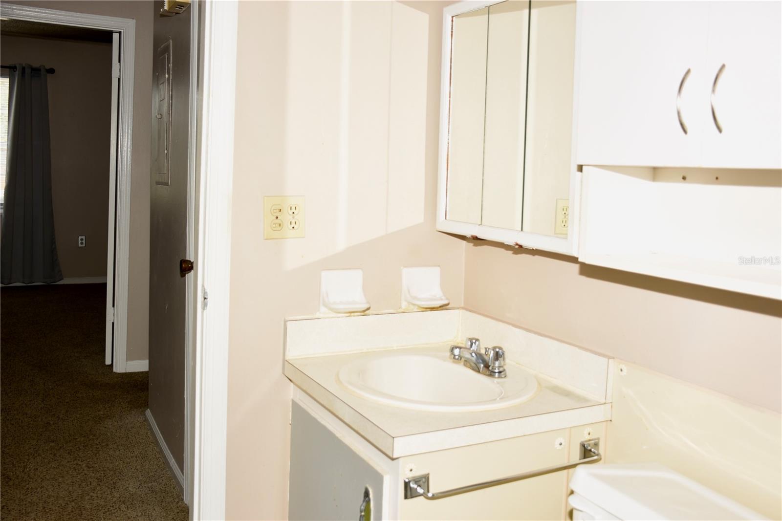 1920 E Edgewood Dr #a8 Property Photo 21