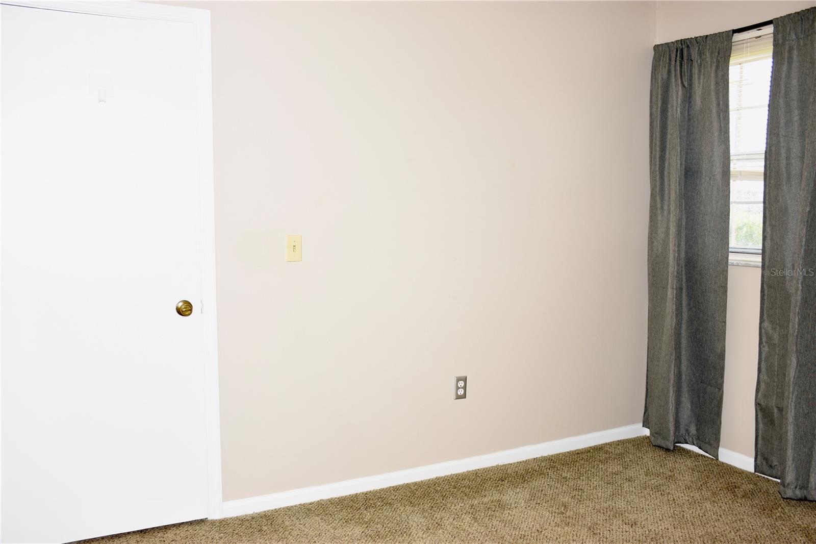 1920 E Edgewood Dr #a8 Property Photo 24